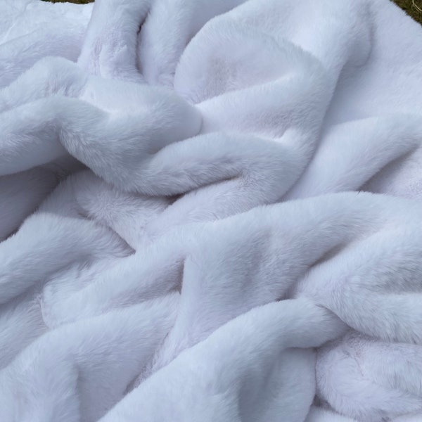 BRIGHT WHITE  -    2021 - Faux Fur - Free Post  - Various Sizes Available