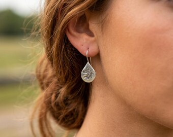 Handcrafted Sterling Silver Threader Horse Earrings
