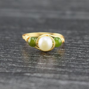 14 K Gold Filled Pearl and Nephrite Jade Bead Ring