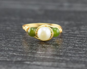 14 K Gold Filled Pearl and Nephrite Jade Bead Ring