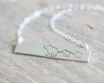 Elephant Mama and Baby Necklace - Custom Bar Necklace - Gift for Mom, Her, Grandma
