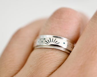Anillo giratorio de luna y sol - Anillo antiestrés con estrellas en plata de ley