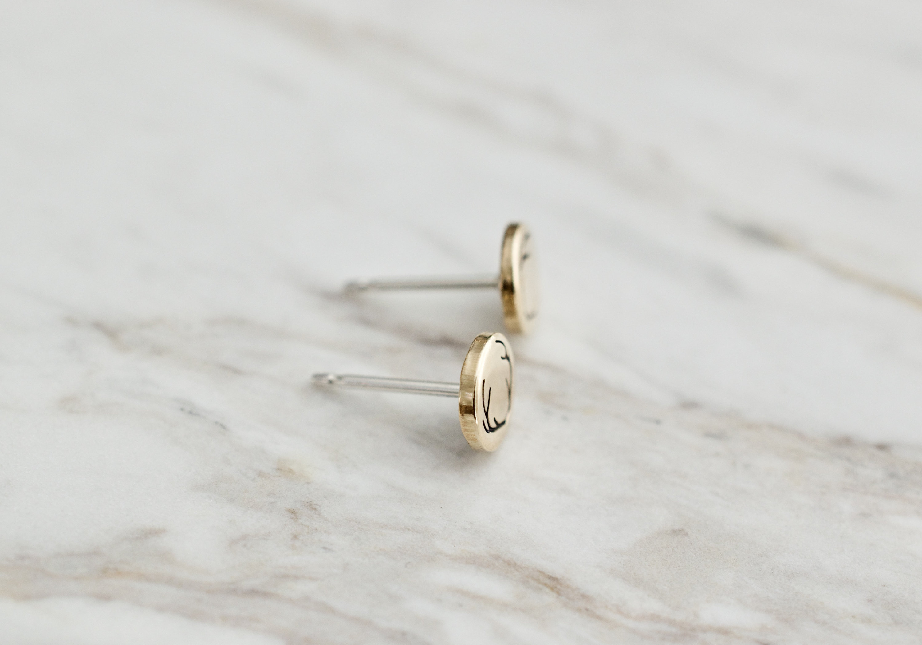 Orecchini a forma di anatra in argento, gioielli minimalisti a forma di anatra, orecchini a forma di anatra in oro, gioielli a forma di anatra, regalo a forma di anatra, orecchini in