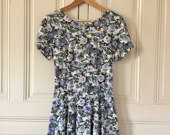 floral print day dress