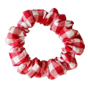 Czerwona gumka do włosów w kratkę gingham | Ręcznie robione cienkie gumki do włosów