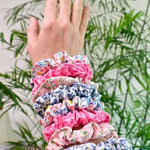 light pink scrunchie, pink scrunchie, skinny scrunchie, skinny floral scrunchie, skinny pink scrunchie, skinny cotton scrunchie, colorful scrunchie, handmade scrunchie, floral scrunchie, cotton scrunchie, pink cotton scrunchie, pink scrunchie, jumbo scrunchie, colorful scrunchy, floral scrunchie, pink scrunchy, pink cotton hair, handmade Pink Scrunchie