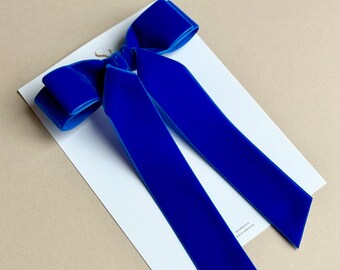 Fiocco per capelli blu royal oversize di lusso in velluto, grande fiocco per capelli blu per donna, fermaglio per capelli blu royal per damigella d&#39;onore, elegante fiocco per capelli in blu.