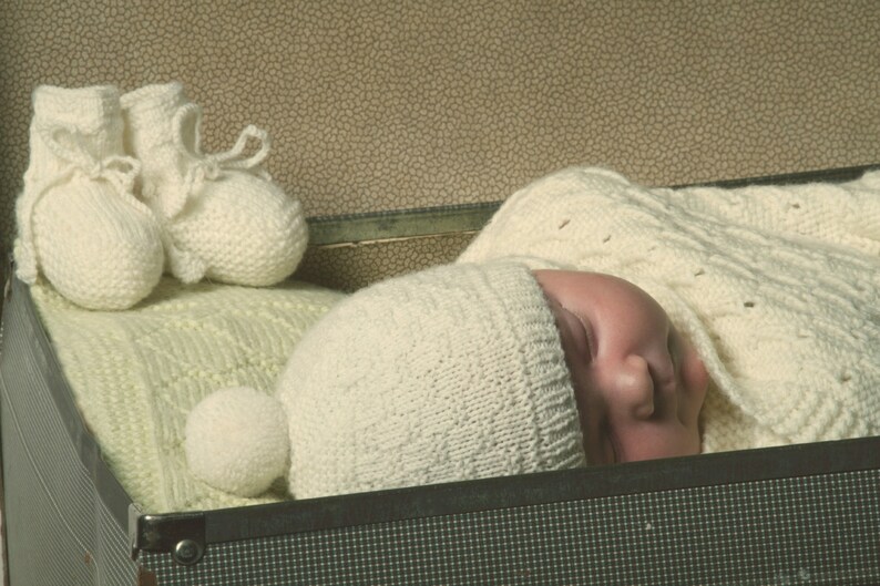 Sugar Plum Baby Hat and Booties Baby Cakes by Lisafdesign Download Now