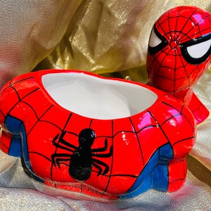 SPIDER-MAN Sculpted Ceramic Cookie Jar by Bioworld - Etsy