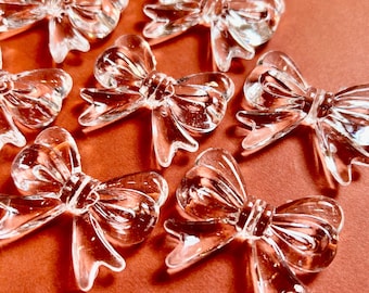 6 zeer grote doorzichtige vlinderdaskralenhanger met verticaal gat 46 x 36 mm sieradenvoorraad