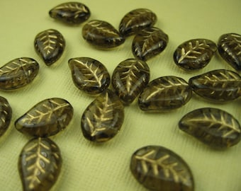 6 Vintage Glass Gray Leaf Gold Accent Beads  Pendant 12mm #170