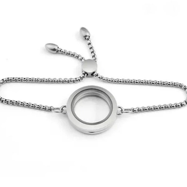 25mm Silver Stainless Steel Magnetic Twist Closure Charm Locket Bracelet with Adjustable Chain in Silver