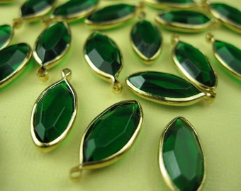 6 Vintage Lucite Emerald Green Drop Channel Charm Beads Gem 15mm