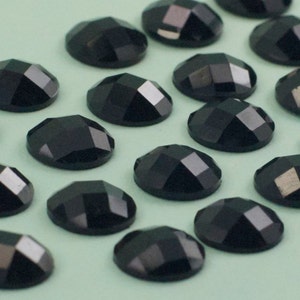 30 Vintage Black Faceted Lucite Cabochon 9mm image 1