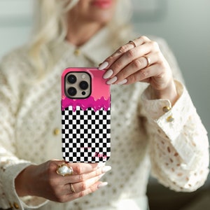 Funda LOVE Chess Pink para iPhone 15 Pro, funda para iPhone 14 Pro, funda para iPhone 13, funda para iPhone 11, más modelos, patrón de corazones, amor, cuadros