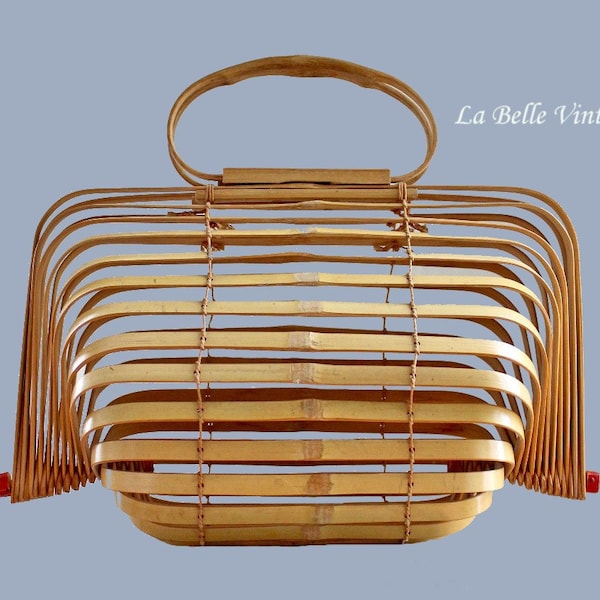 Vintage 40s Bamboo Accordion Purse 1940s Fish Basket Folding Bag ~ Occupied Japan Slat Handbag