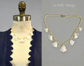 1930s Carved Mother of Pearl Necklace Vintage Scalloped Choker