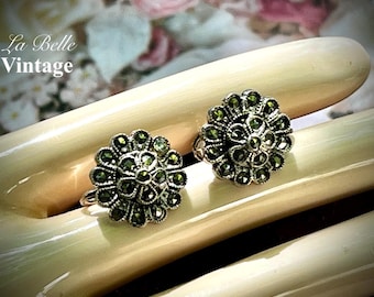 Vintage 1930s Sterling Silver Marcasite Earrings ~ 30s Viridescent Floral Cluster ~ Art Deco Screw Back Stud Earrings
