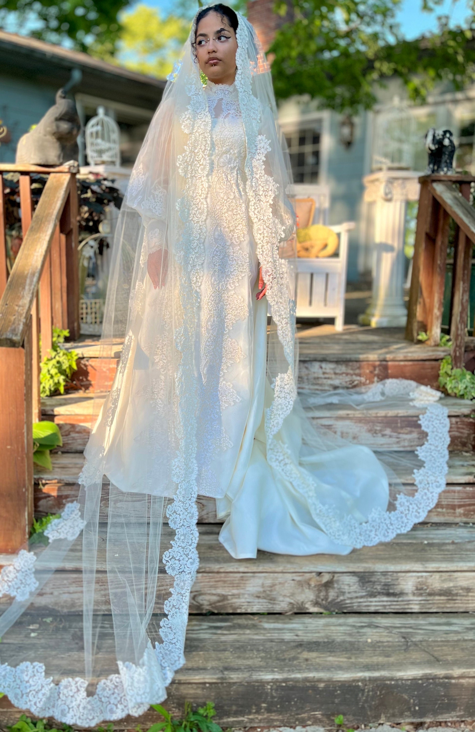 Silk Organza Wedding Dress & Matching Floor Length Veil ~ Victorian  Inspired 1970s Alenon Lace Gown ~ Montaldos - Etsy