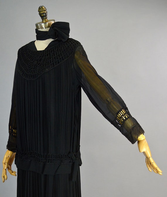 1920s Black Sheer Dress Vintage Chic Cord Embroid… - image 6