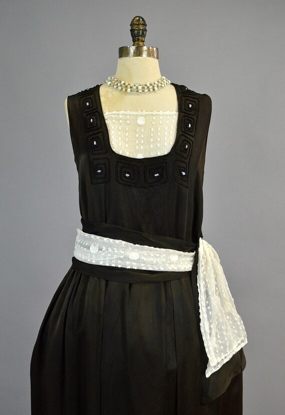 1920s Pannier Beaded Dress Vintage Art Deco Silk … - image 4