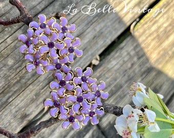 Purple Floral Bouquets ~ Vintage 1950s Large Plastic Flower Cluster Earrings