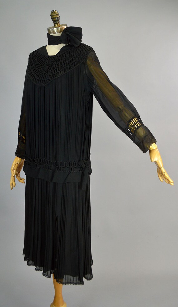 1920s Black Sheer Dress Vintage Chic Cord Embroid… - image 7