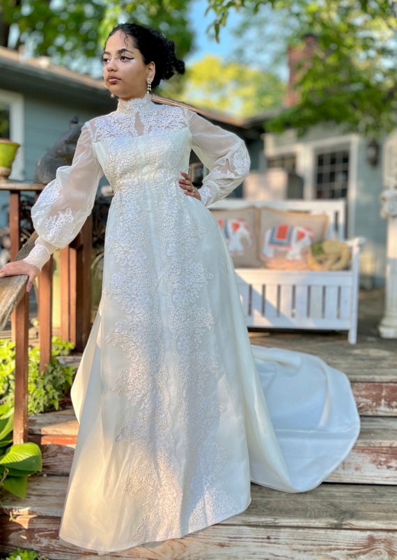 Silk Organza Wedding Dress & Matching Floor Length Veil