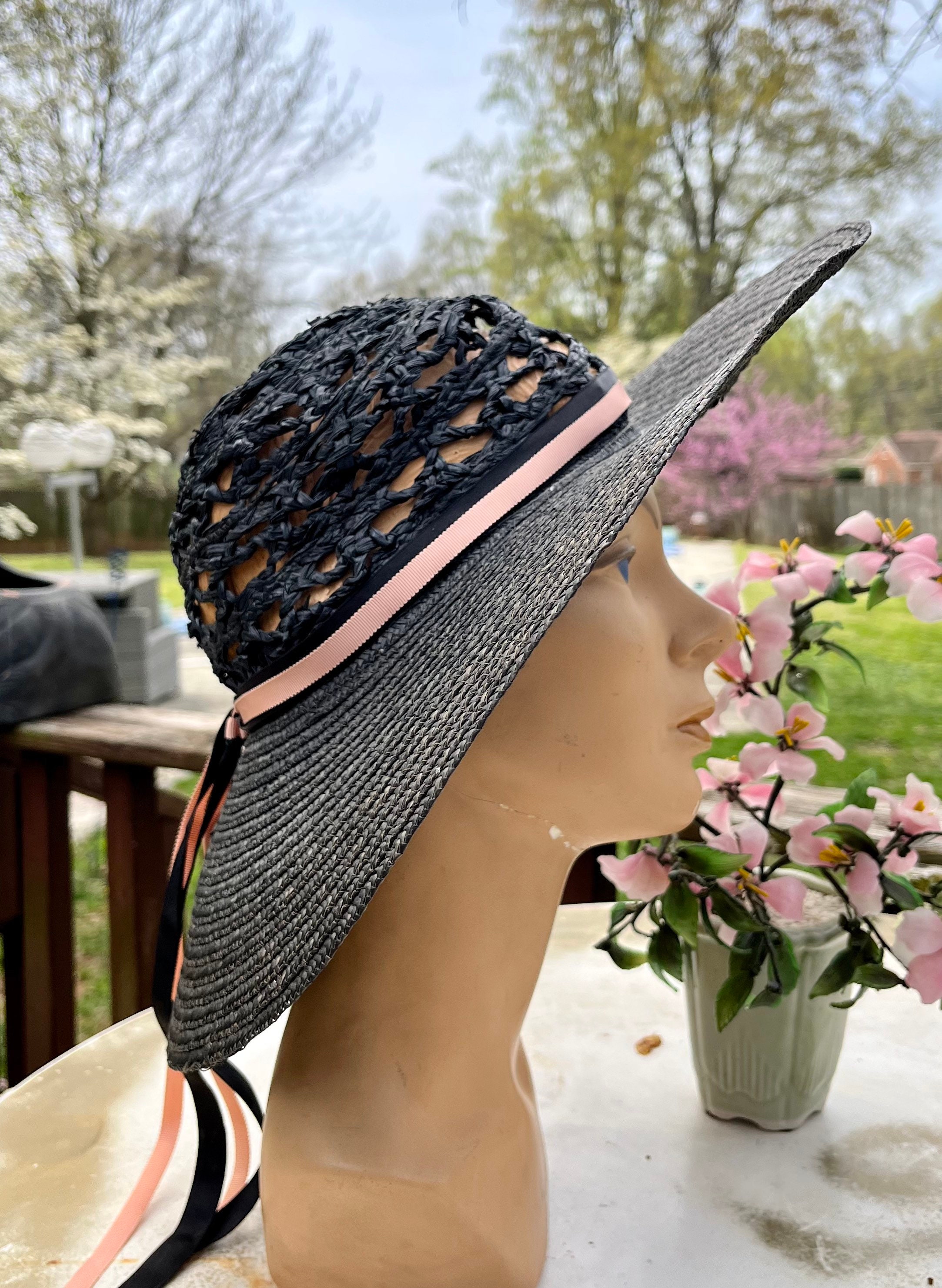 1950s Wide Brim New Look Sun Hat ~ Vintage Black Straw Sheer  display picture 1