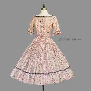 Rose Print Garden Party Dress S Vintage 1950s Cotton Sateen ~ Spring Floral Full Skirt Tea Frock ~ Debby Ross ~ Small Petite