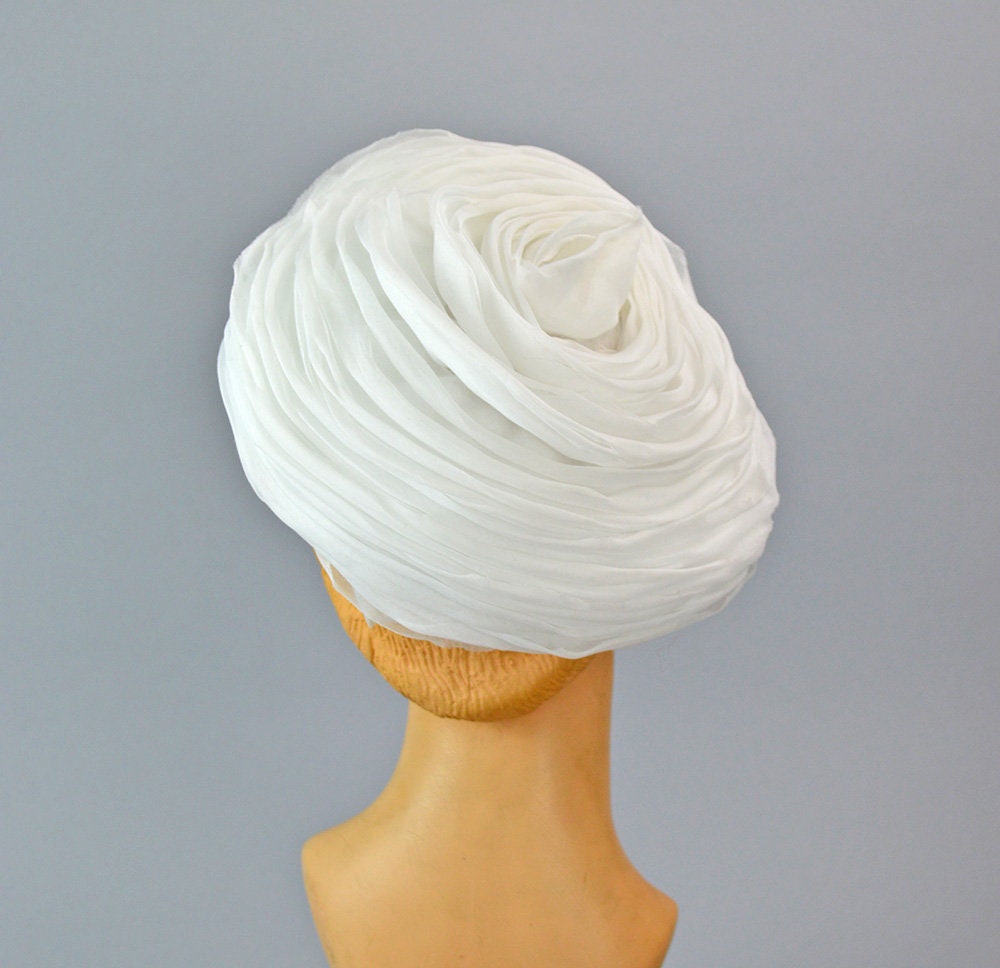 Jack Mcconnell Wedding Hat Vintage White Silk Organza  display picture 1