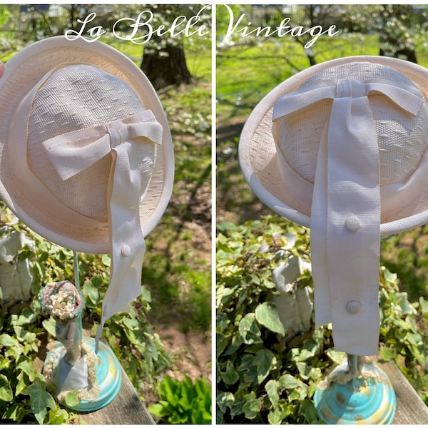 Chapeau de Cendrillon des années 1950 ~ vintage Girls Ivory Spring Hatlet ~ Banderoles de ruban gros-grain