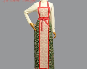 Vintage Pinafore Wrap Dress S M 1970s ~ Floral Apron Sundress ~ Crochet Trim