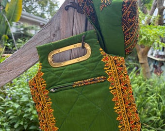 VINTAGE Purse and headdress: tribal pattern green gold quilted cotton 12x10 purse and hair band