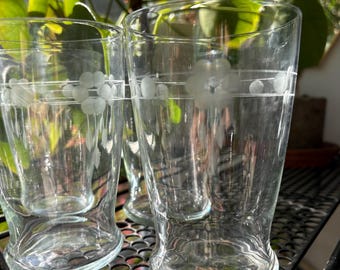 Vintage Engraved Floral Water Glasses - Set of 4 Art Deco Drinkware