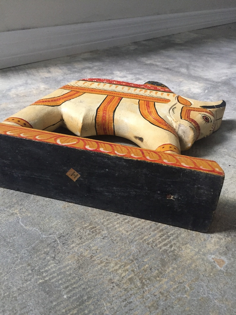WOOD ART hand made travel safari new home doorstop office strong symbol wishes wedding couple wood carved bull cow figure animal