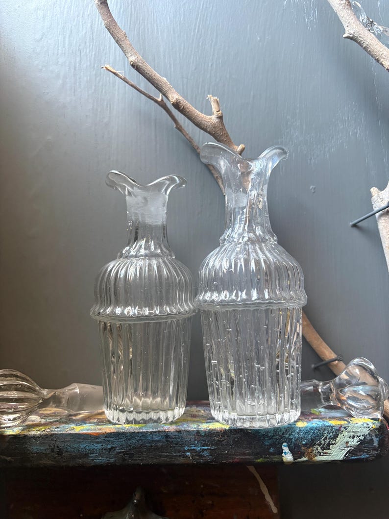 VINTAGE condiment serving: cruet depression glass and lids,fancy food kitchen jam server bakery,farm house elegant dinner image 10