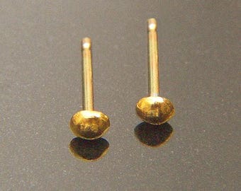 24k Dots with 24k gold post
