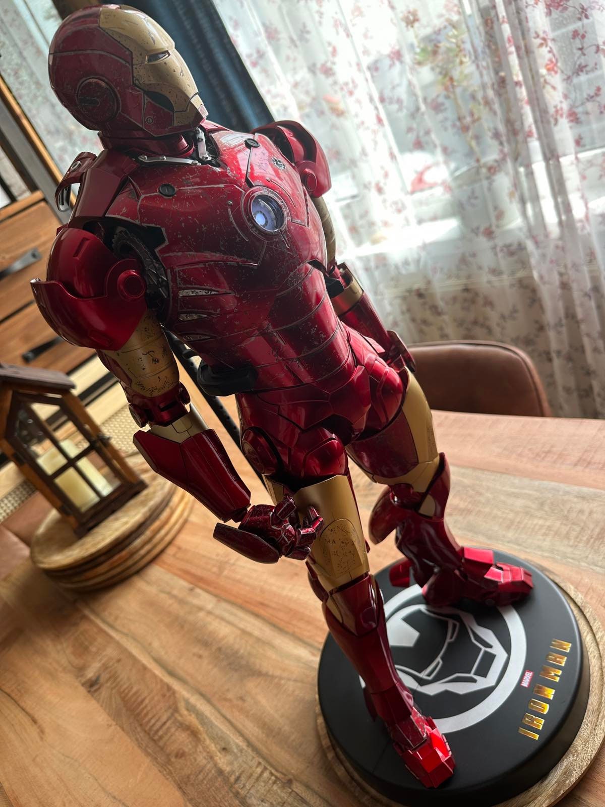 DeAgostini Iron Man　アイアンマン 全高約60cmダイキャスト製のビッグスケールフィギュアが約1年で