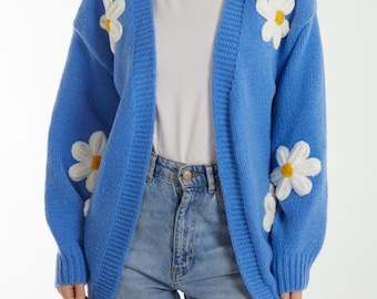 3D Daisy Flower Cardigan: Women's Cozy Knit, Autumn/Winter