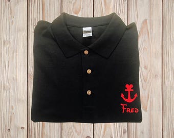 Polo bordado con ancla de Mickey Mouse