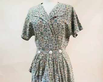 Vintage 1940s Linen Dress Wrap Front Medallion Print