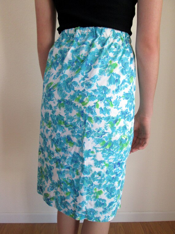 Vintage 60s Blue Floral Poly Pencil Skirt - image 5