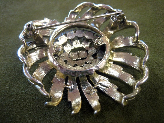 Vintage 1950s Coro Gilded Sunflower Rhinestone Pin - image 4