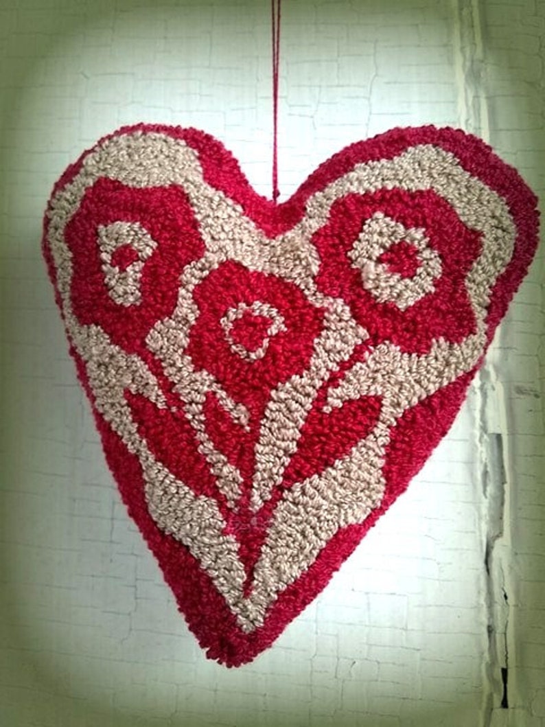 Primitive Heart of Flowers Punch Needle epattern-needlepunch-Pattern Valentines Day image 1