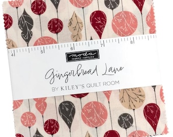 Moda GINGERBREAD LANE Charm Pack by Kiley's Quilt Room 5-inch Precut Fabric Squares (42 pcs)
