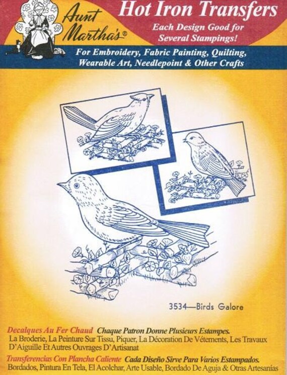 Aunt Martha's Iron On Transfer Patterns for Stitching, Embroidery or Fabric  Painting, Cute Vintage Animal Patterns for Tea Towels or Quilting, Set of