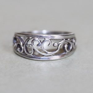 Vintage Cellini Sterling Silver Filigree Vines Scroll Cutout Ring Size 5 Estate Band