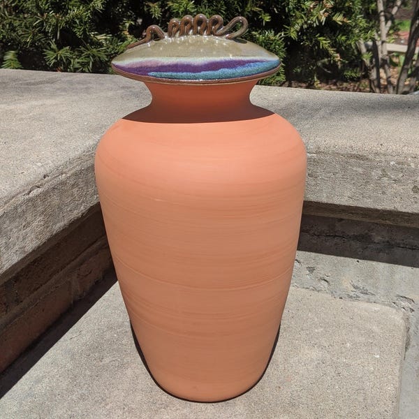 Large Terracotta Olla Self-Watering Garden Irrigation Pot for Drought Resistant Gardening - 1.25 Gallon