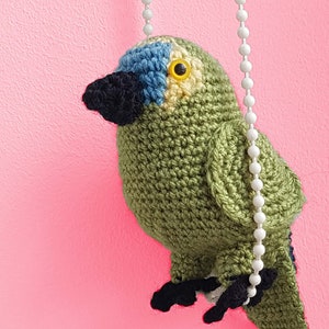 Parrot Crochet Pattern Amigurumi Bird image 1